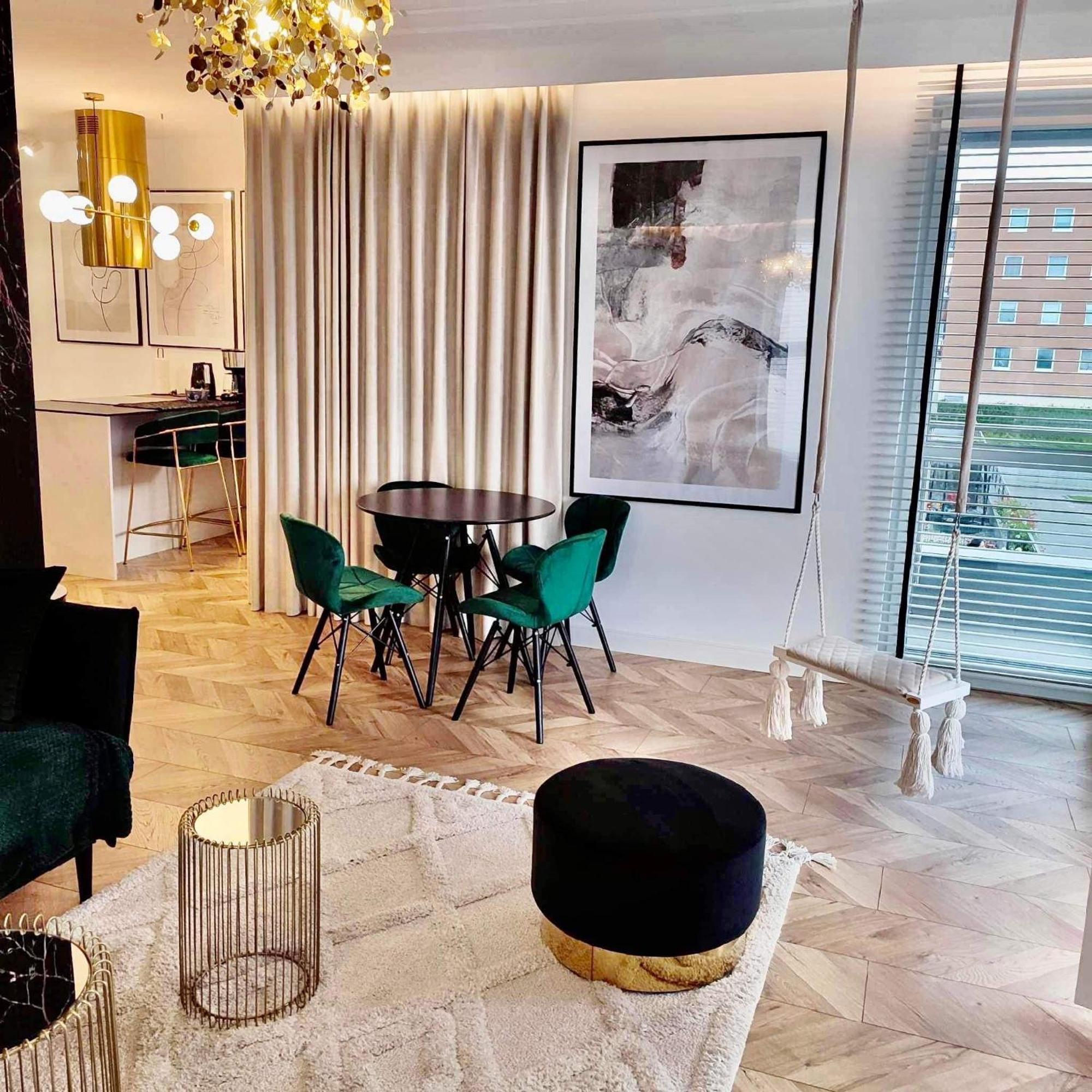 Апартаменты Wloski Apartament Кошалин Экстерьер фото
